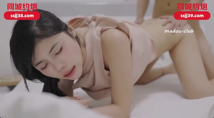 avจีน คู่รักหวนคืนเย็ดเสียวสาวสวยน้ำอสุจิแตกในคารูแดงฉ่ำ CUS-2549